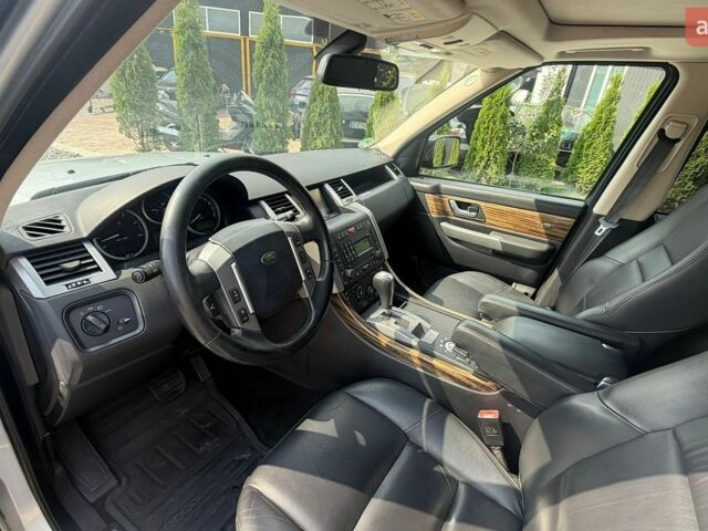Сірий Ленд Ровер Range Rover Sport, об'ємом двигуна 3.6 л та пробігом 211 тис. км за 10800 $, фото 42 на Automoto.ua