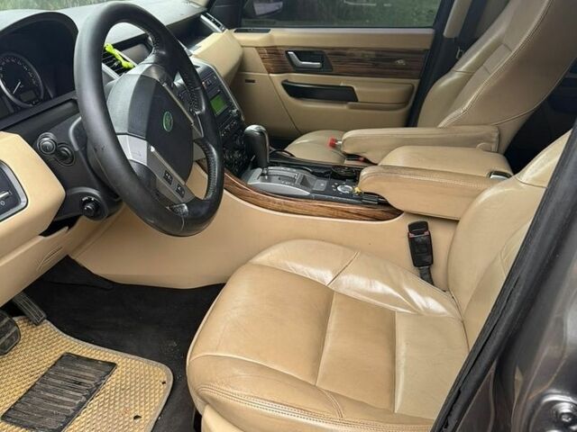 Сірий Ленд Ровер Range Rover Sport, об'ємом двигуна 3.6 л та пробігом 333 тис. км за 12800 $, фото 4 на Automoto.ua