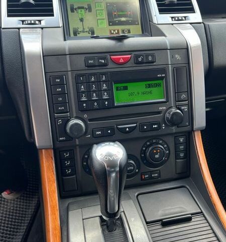 Серый Ленд Ровер Рендж Ровер Спорт, объемом двигателя 2.72 л и пробегом 220 тыс. км за 8800 $, фото 33 на Automoto.ua