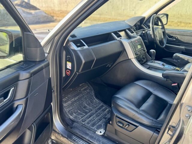 Сірий Ленд Ровер Range Rover Sport, об'ємом двигуна 2.7 л та пробігом 199 тис. км за 3999 $, фото 7 на Automoto.ua