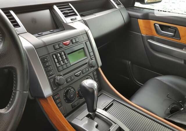 Сірий Ленд Ровер Range Rover Sport, об'ємом двигуна 2.7 л та пробігом 246 тис. км за 12500 $, фото 3 на Automoto.ua