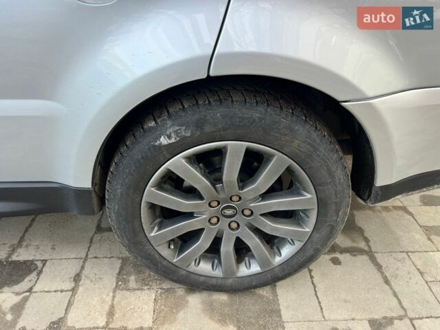 Серый Ленд Ровер Рендж Ровер Спорт, объемом двигателя 2.72 л и пробегом 220 тыс. км за 8800 $, фото 40 на Automoto.ua