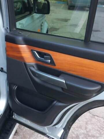 Сірий Ленд Ровер Range Rover Sport, об'ємом двигуна 2.72 л та пробігом 252 тис. км за 12000 $, фото 10 на Automoto.ua