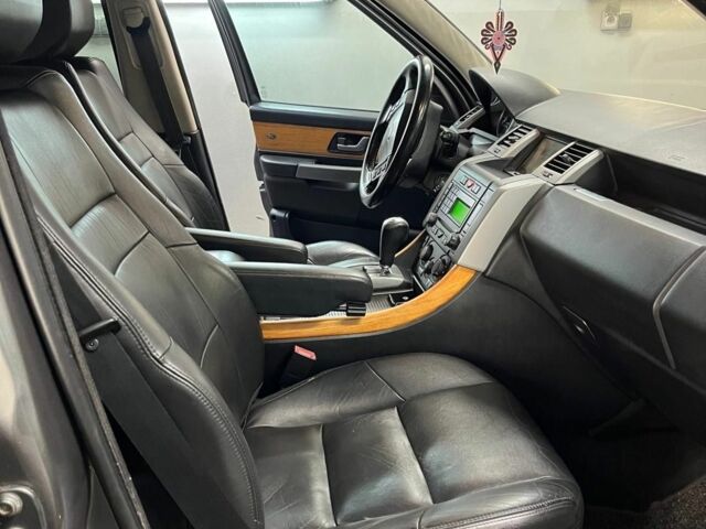 Сірий Ленд Ровер Range Rover Sport, об'ємом двигуна 3.6 л та пробігом 159 тис. км за 3200 $, фото 8 на Automoto.ua