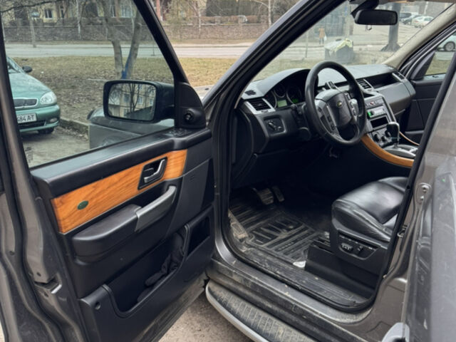 Сірий Ленд Ровер Range Rover Sport, об'ємом двигуна 2.72 л та пробігом 338 тис. км за 9500 $, фото 12 на Automoto.ua