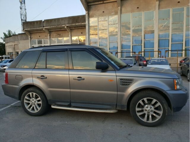 Сірий Ленд Ровер Range Rover Sport, об'ємом двигуна 2.7 л та пробігом 304 тис. км за 10500 $, фото 3 на Automoto.ua