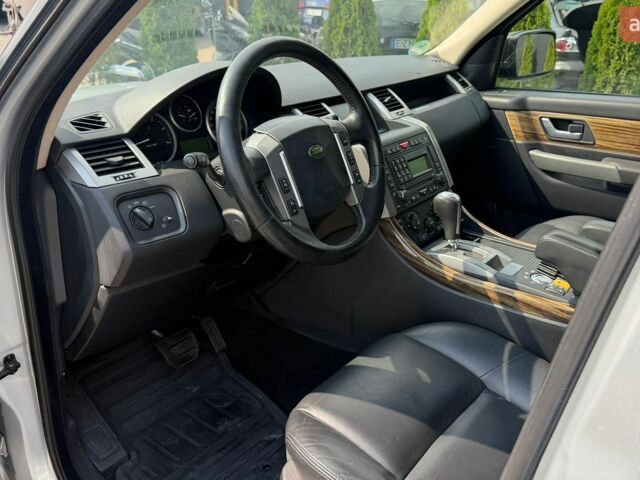 Сірий Ленд Ровер Range Rover Sport, об'ємом двигуна 3.6 л та пробігом 211 тис. км за 10800 $, фото 43 на Automoto.ua