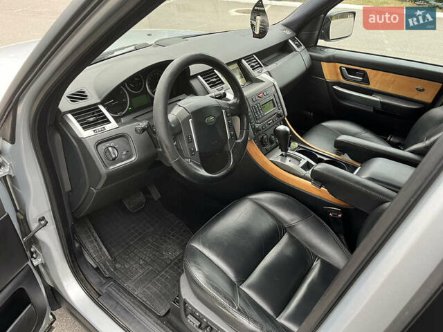 Сірий Ленд Ровер Range Rover Sport, об'ємом двигуна 3.63 л та пробігом 320 тис. км за 10500 $, фото 5 на Automoto.ua