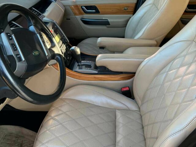 Серый Ленд Ровер Рендж Ровер Спорт, объемом двигателя 3.6 л и пробегом 305 тыс. км за 12300 $, фото 14 на Automoto.ua