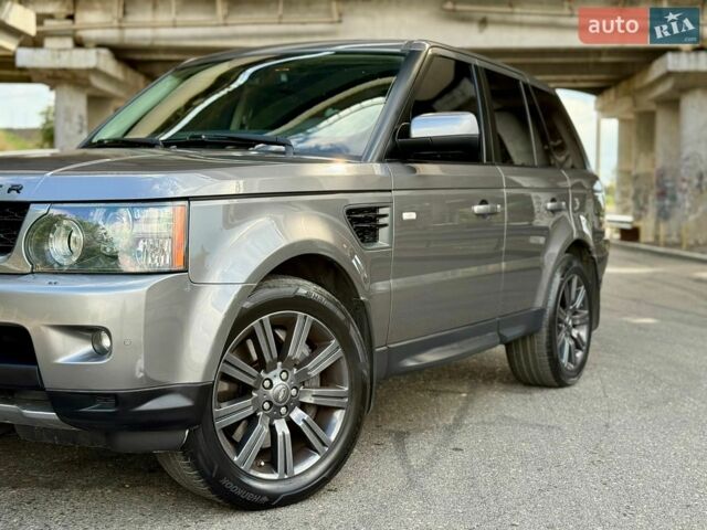 Сірий Ленд Ровер Range Rover Sport, об'ємом двигуна 5 л та пробігом 211 тис. км за 12800 $, фото 16 на Automoto.ua