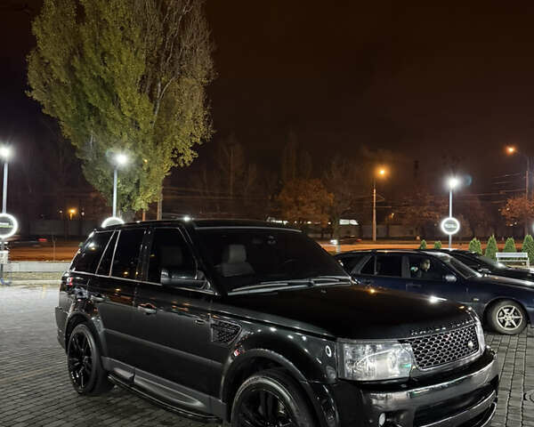 Серый Ленд Ровер Рендж Ровер Спорт, объемом двигателя 5 л и пробегом 198 тыс. км за 18000 $, фото 1 на Automoto.ua