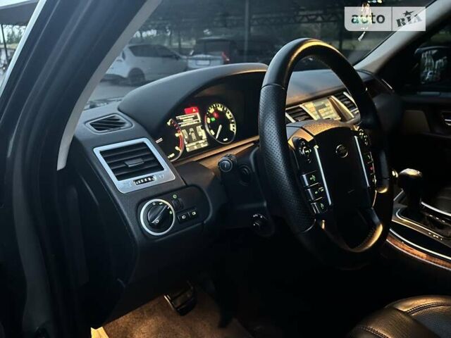 Сірий Ленд Ровер Range Rover Sport, об'ємом двигуна 2.99 л та пробігом 210 тис. км за 15000 $, фото 26 на Automoto.ua