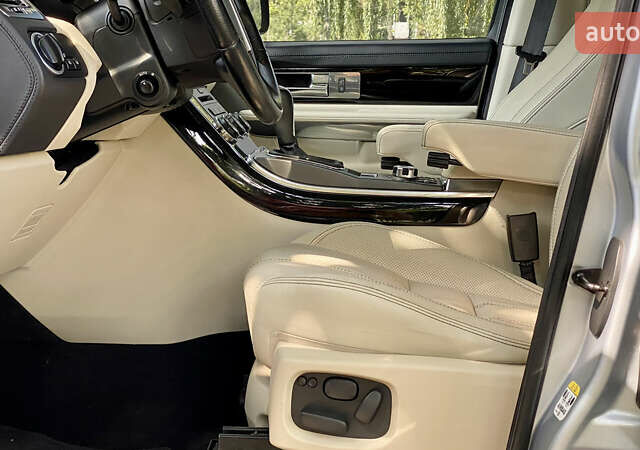 Серый Ленд Ровер Рендж Ровер Спорт, объемом двигателя 5 л и пробегом 125 тыс. км за 15900 $, фото 9 на Automoto.ua