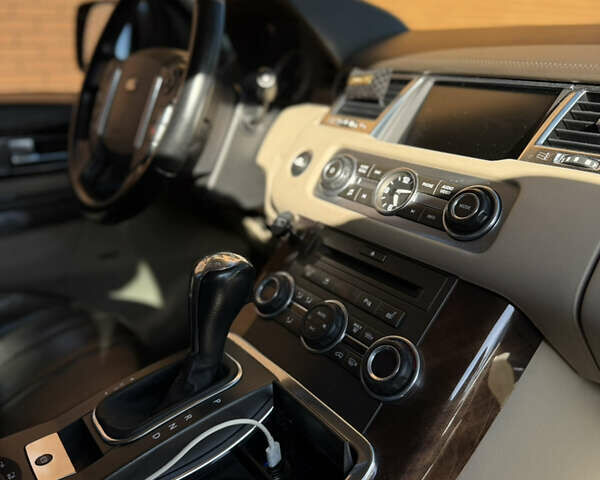 Сірий Ленд Ровер Range Rover Sport, об'ємом двигуна 3.63 л та пробігом 255 тис. км за 15000 $, фото 29 на Automoto.ua