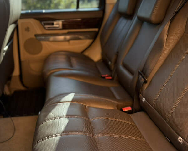 Сірий Ленд Ровер Range Rover Sport, об'ємом двигуна 3.63 л та пробігом 255 тис. км за 15000 $, фото 21 на Automoto.ua