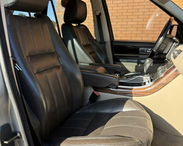 Сірий Ленд Ровер Range Rover Sport, об'ємом двигуна 3.63 л та пробігом 255 тис. км за 15000 $, фото 27 на Automoto.ua