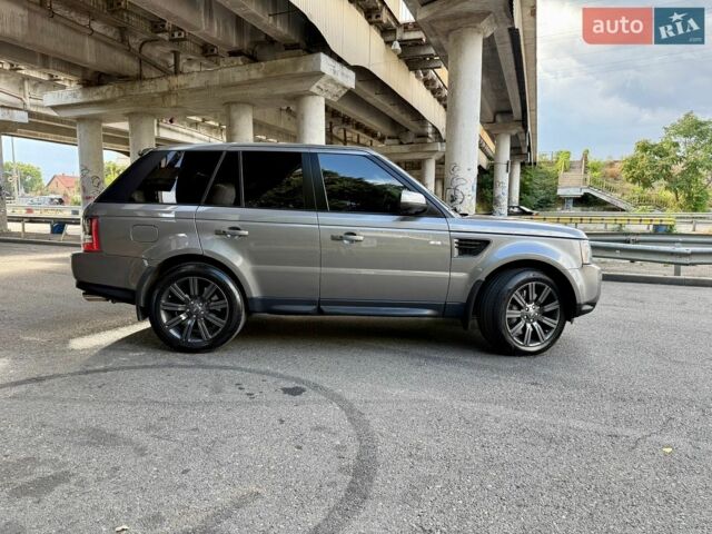 Сірий Ленд Ровер Range Rover Sport, об'ємом двигуна 5 л та пробігом 211 тис. км за 12800 $, фото 4 на Automoto.ua