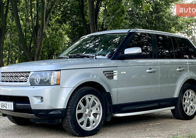 Серый Ленд Ровер Рендж Ровер Спорт, объемом двигателя 5 л и пробегом 125 тыс. км за 15900 $, фото 4 на Automoto.ua