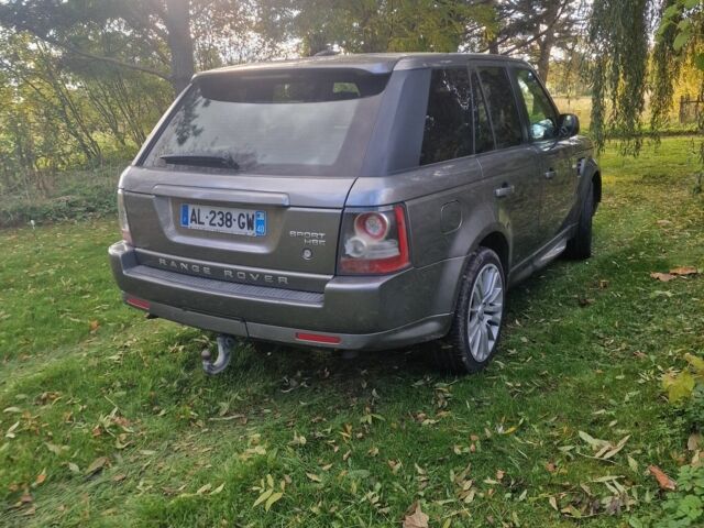 Ленд Ровер Рендж Ровер Спорт 2010 в Киеве на Automoto.ua Серый Ленд Ровер Рендж Ровер Спорт, объемом двигателя 3 л и пробегом 300 тыс. км за 4312 $, фото 1 на Automoto.ua