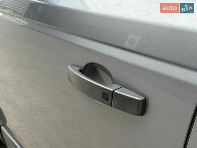 Серый Ленд Ровер Рендж Ровер Спорт, объемом двигателя 5 л и пробегом 231 тыс. км за 10850 $, фото 15 на Automoto.ua