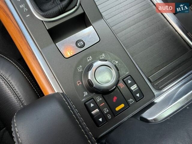 Серый Ленд Ровер Рендж Ровер Спорт, объемом двигателя 5 л и пробегом 231 тыс. км за 10850 $, фото 60 на Automoto.ua