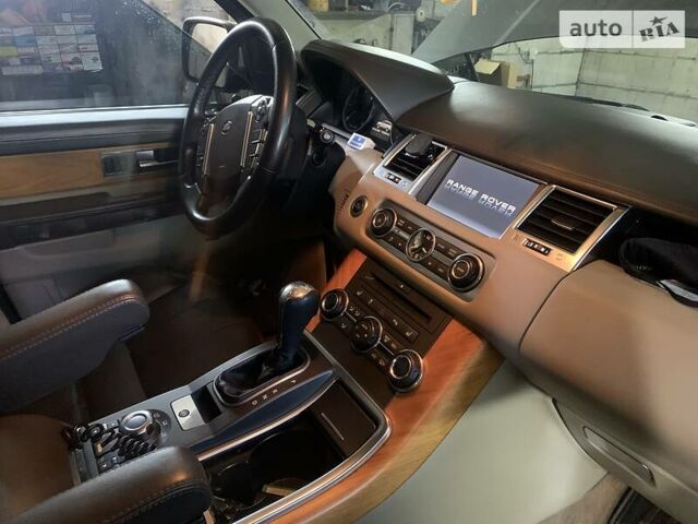 Сірий Ленд Ровер Range Rover Sport, об'ємом двигуна 3 л та пробігом 212 тис. км за 15300 $, фото 10 на Automoto.ua