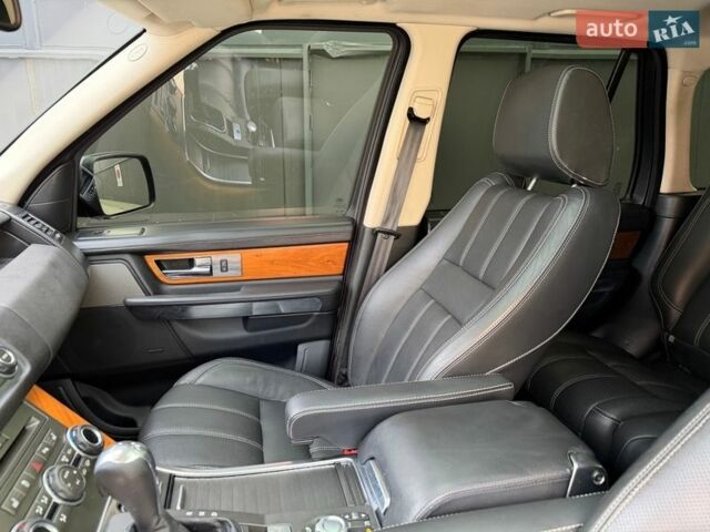 Серый Ленд Ровер Рендж Ровер Спорт, объемом двигателя 5 л и пробегом 231 тыс. км за 10850 $, фото 42 на Automoto.ua