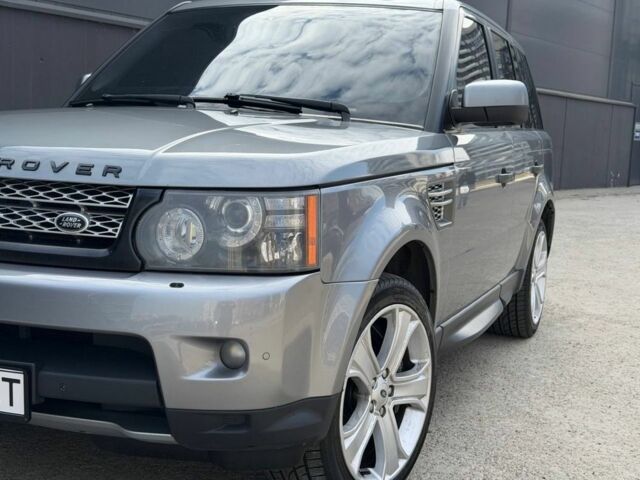Серый Ленд Ровер Рендж Ровер Спорт, объемом двигателя 5 л и пробегом 231 тыс. км за 13000 $, фото 11 на Automoto.ua