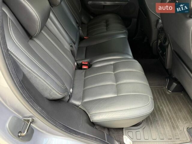 Серый Ленд Ровер Рендж Ровер Спорт, объемом двигателя 5 л и пробегом 231 тыс. км за 13700 $, фото 8 на Automoto.ua