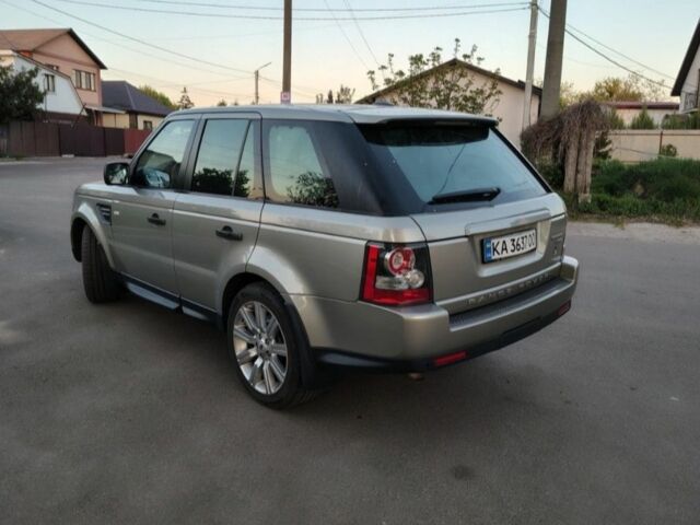 Серый Ленд Ровер Рендж Ровер Спорт, объемом двигателя 3 л и пробегом 180 тыс. км за 14000 $, фото 2 на Automoto.ua