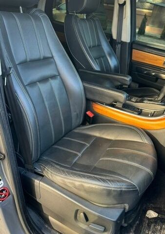 Сірий Ленд Ровер Range Rover Sport, об'ємом двигуна 5 л та пробігом 230 тис. км за 13999 $, фото 18 на Automoto.ua