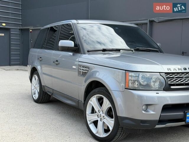 Серый Ленд Ровер Рендж Ровер Спорт, объемом двигателя 5 л и пробегом 231 тыс. км за 10850 $, фото 3 на Automoto.ua