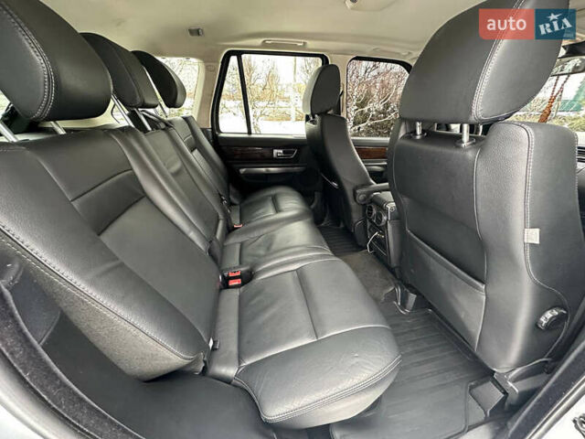 Сірий Ленд Ровер Range Rover Sport, об'ємом двигуна 3 л та пробігом 286 тис. км за 16999 $, фото 22 на Automoto.ua