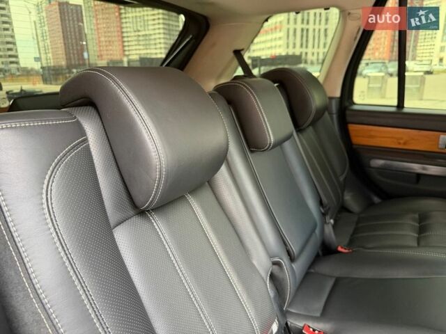 Серый Ленд Ровер Рендж Ровер Спорт, объемом двигателя 5 л и пробегом 231 тыс. км за 10850 $, фото 55 на Automoto.ua