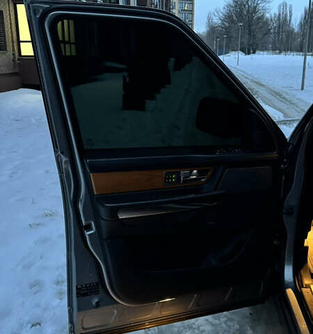 Сірий Ленд Ровер Range Rover Sport, об'ємом двигуна 5 л та пробігом 229 тис. км за 14800 $, фото 10 на Automoto.ua