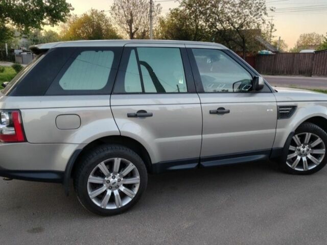 Серый Ленд Ровер Рендж Ровер Спорт, объемом двигателя 3 л и пробегом 180 тыс. км за 14000 $, фото 1 на Automoto.ua