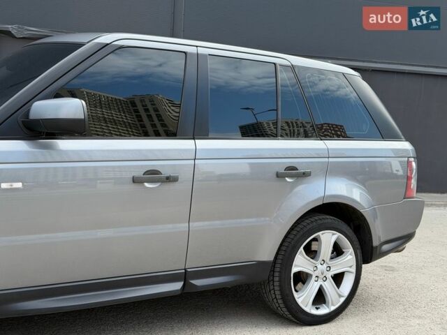 Серый Ленд Ровер Рендж Ровер Спорт, объемом двигателя 5 л и пробегом 231 тыс. км за 10850 $, фото 33 на Automoto.ua