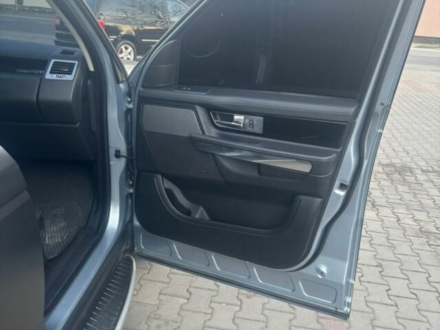 Сірий Ленд Ровер Range Rover Sport, об'ємом двигуна 5 л та пробігом 159 тис. км за 15000 $, фото 9 на Automoto.ua