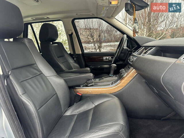 Сірий Ленд Ровер Range Rover Sport, об'ємом двигуна 3 л та пробігом 286 тис. км за 16999 $, фото 19 на Automoto.ua