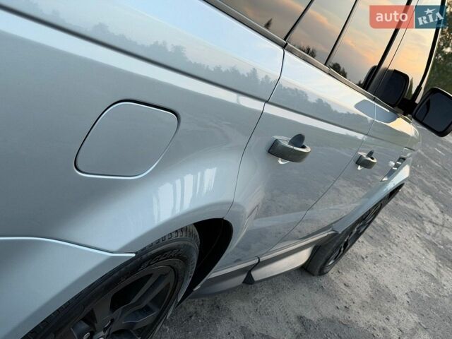 Сірий Ленд Ровер Range Rover Sport, об'ємом двигуна 3 л та пробігом 290 тис. км за 16900 $, фото 24 на Automoto.ua