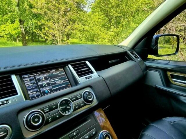 Сірий Ленд Ровер Range Rover Sport, об'ємом двигуна 5 л та пробігом 148 тис. км за 17000 $, фото 16 на Automoto.ua