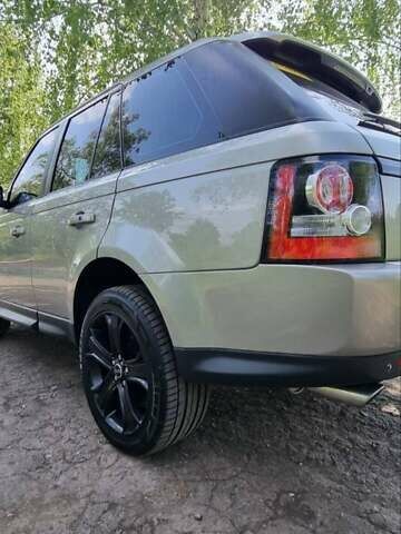 Серый Ленд Ровер Рендж Ровер Спорт, объемом двигателя 5 л и пробегом 146 тыс. км за 19500 $, фото 5 на Automoto.ua