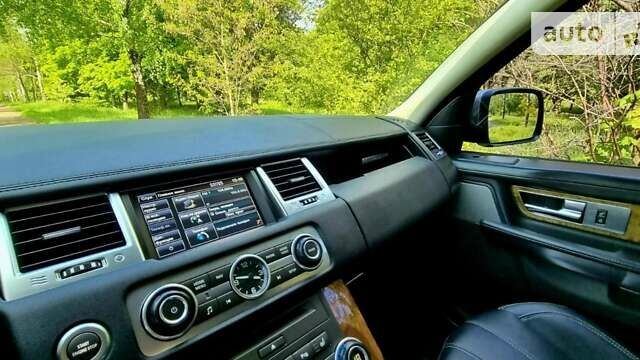 Серый Ленд Ровер Рендж Ровер Спорт, объемом двигателя 5 л и пробегом 146 тыс. км за 19500 $, фото 16 на Automoto.ua