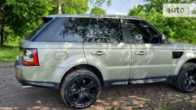Серый Ленд Ровер Рендж Ровер Спорт, объемом двигателя 5 л и пробегом 146 тыс. км за 19500 $, фото 3 на Automoto.ua