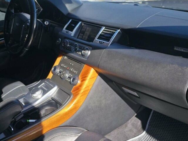Сірий Ленд Ровер Range Rover Sport, об'ємом двигуна 3 л та пробігом 185 тис. км за 17000 $, фото 12 на Automoto.ua