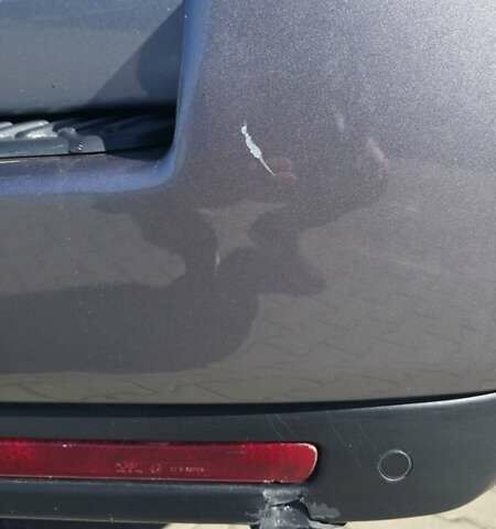 Сірий Ленд Ровер Range Rover Sport, об'ємом двигуна 0 л та пробігом 185 тис. км за 18500 $, фото 16 на Automoto.ua