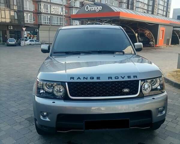 Серый Ленд Ровер Рендж Ровер Спорт, объемом двигателя 3 л и пробегом 160 тыс. км за 18500 $, фото 2 на Automoto.ua