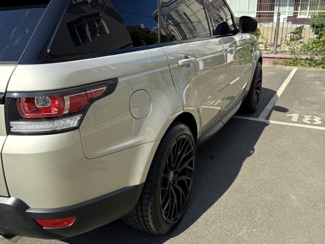 Сірий Ленд Ровер Range Rover Sport, об'ємом двигуна 3 л та пробігом 143 тис. км за 27999 $, фото 5 на Automoto.ua