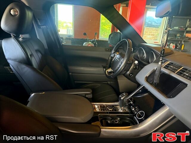 Сірий Ленд Ровер Range Rover Sport, об'ємом двигуна 3 л та пробігом 143 тис. км за 27999 $, фото 9 на Automoto.ua