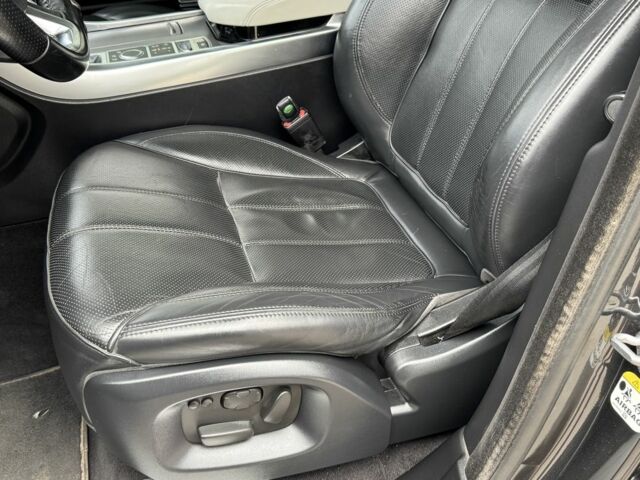 Сірий Ленд Ровер Range Rover Sport, об'ємом двигуна 3 л та пробігом 190 тис. км за 27000 $, фото 9 на Automoto.ua